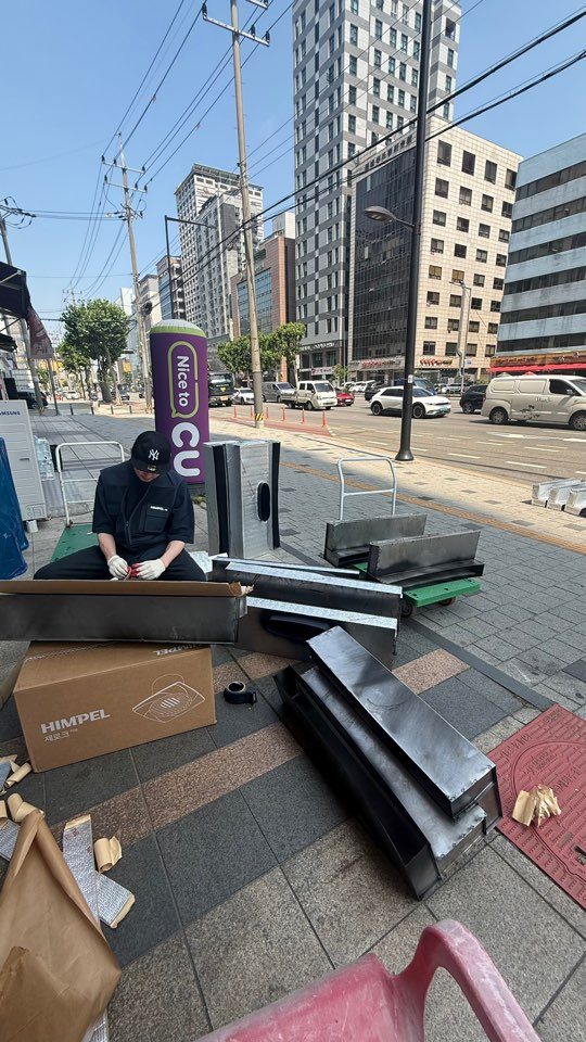 종로 닥트시공 현장 판금 자재 조립